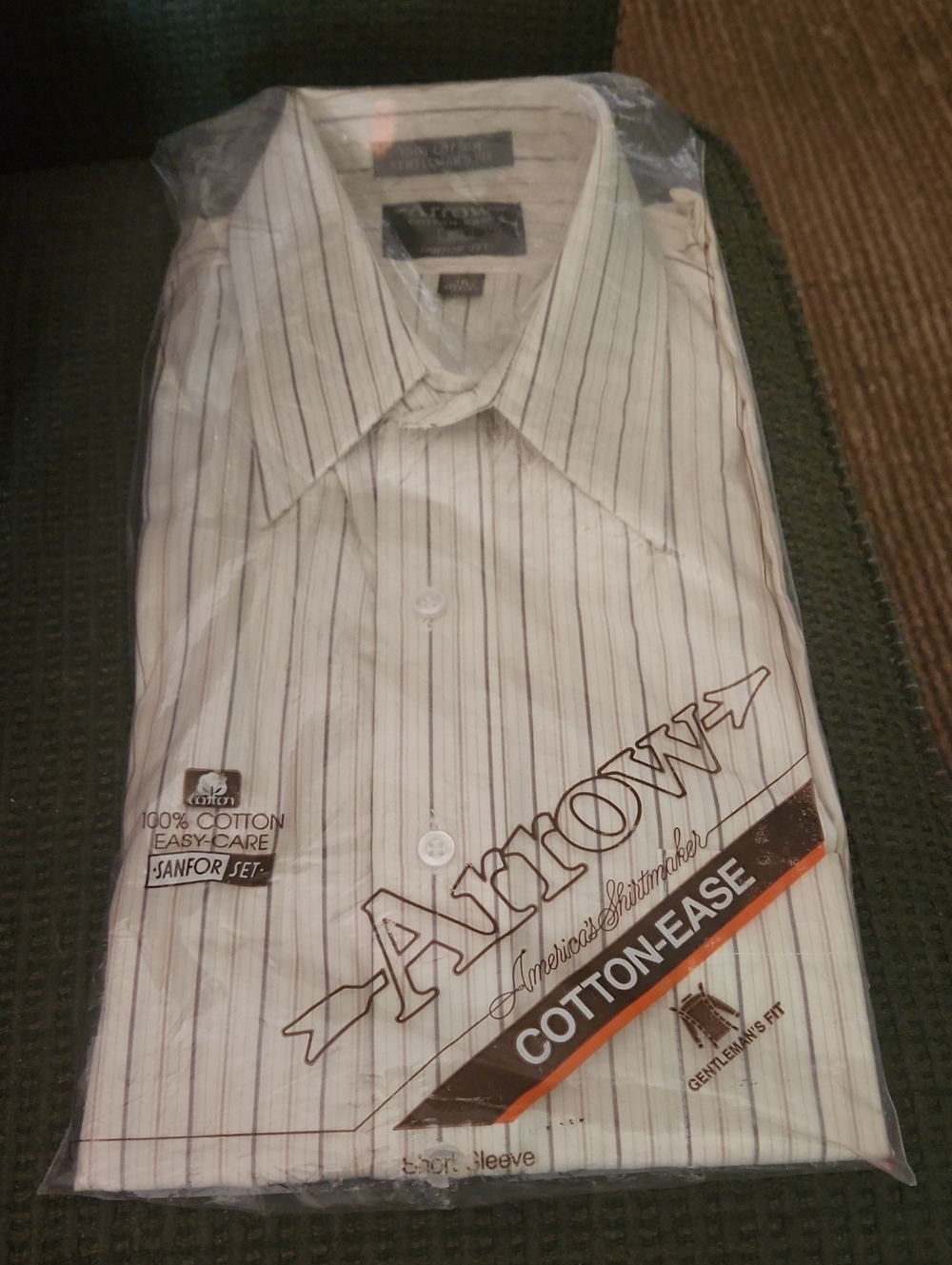 Arrow Men’s White Short Sleeve Cotton Dress Shirt w/ Brown Pinstripes Sz 16 NWT